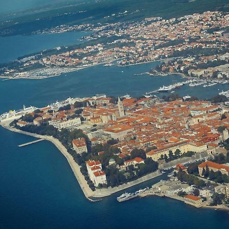 Villa Terracotta App 4 Starigrad Paklenica Extérieur photo